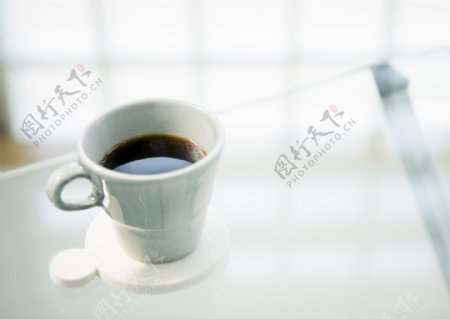 家居生活家居布置杯子咖啡图片