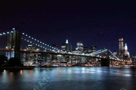 布鲁克林大桥夜景摄影图片