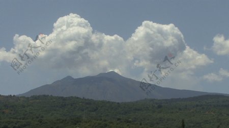 西西里岛的埃特纳火山云2股票的录像视频免费下载