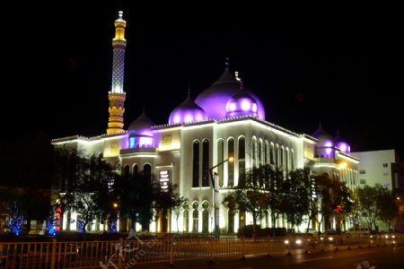 呼和浩特阿拉伯宫夜景图片
