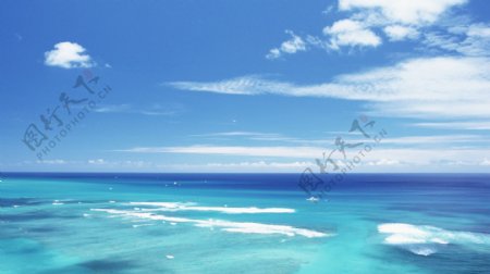 壁纸夏威夷的碧海蓝天白云夏威夷海滩