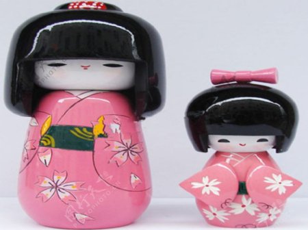 粉色日本和服娃娃主题ppt模板