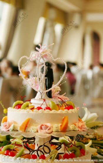 婚礼蛋糕塔图片
