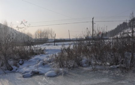 乡村残雪图片