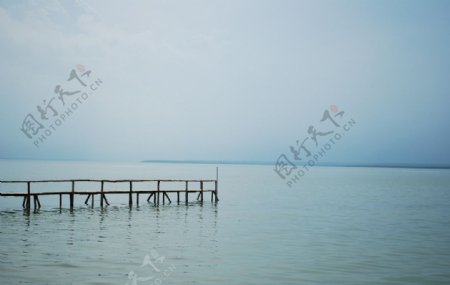 达里湖图片