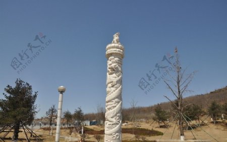 石雕柱子图片