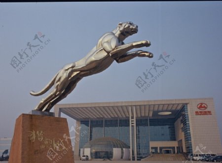 猎豹雕塑图片