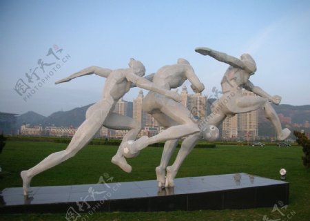 大连星海广场雕塑图片