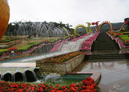 景观喷泉图片