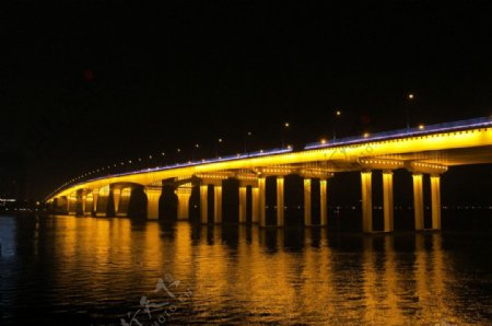 广州琶洲大桥夜景图片