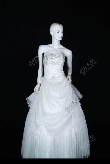 婚纱礼服模特图片