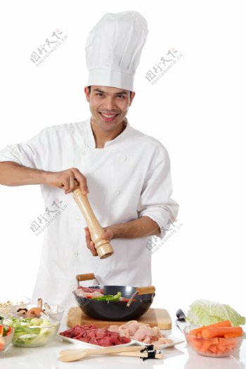 做菜的厨师图片