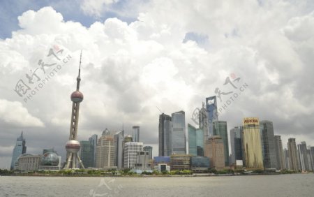 上海滩东方明珠塔图片
