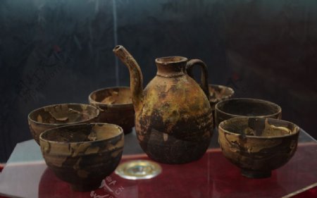 荣昌安陶陶器图片