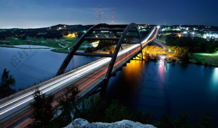 大桥与城市美丽风景图片