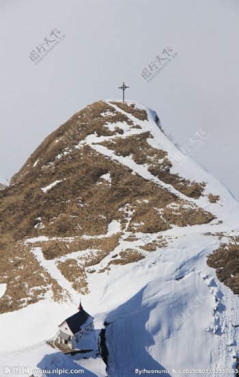 瑞士皮拉图斯峰教堂图片