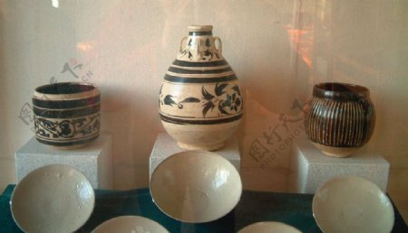 磁州窑瓷碗瓷罐图片