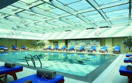 大宁福朋喜来登酒店室内温水游泳池图片