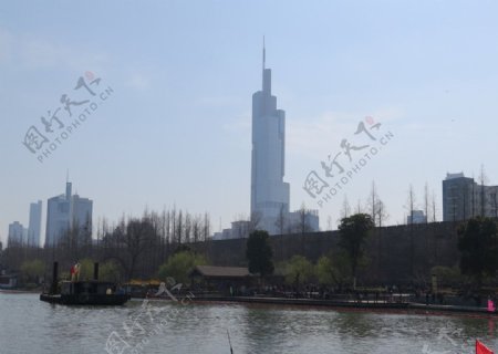 南京紫峰大厦远景图片