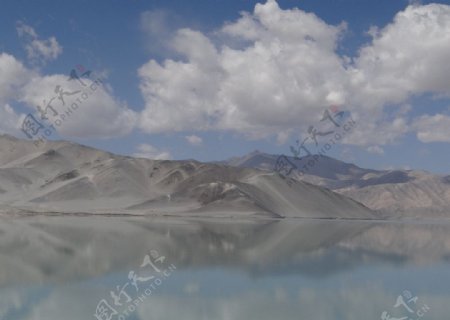 喀什白沙湖风光图片