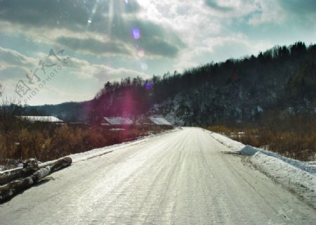 冬季冰雪路面图片
