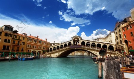 威尼斯小桥流水摄影图片
