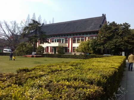 南京师范大学校园美景图片