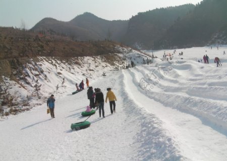 金象山滑雪图片