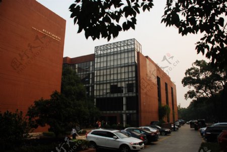 湖南大学工商管理大楼图片