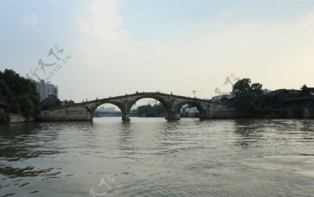 运河古桥图片