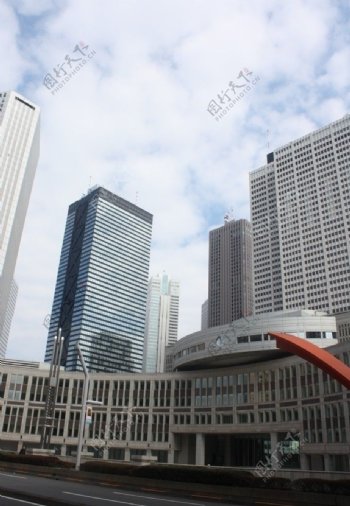 日本东京市政厅大厦天空图片