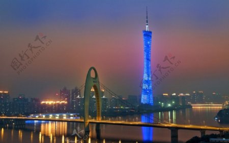广州电视塔夜景图片