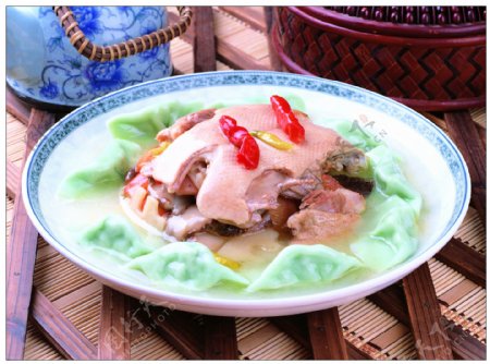 酸汤水饺鸭图片