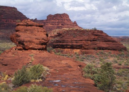 沙漠岩石图片