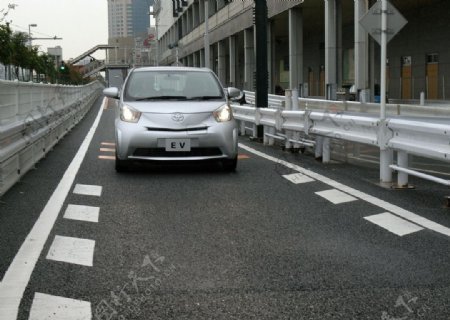 丰田EV图片