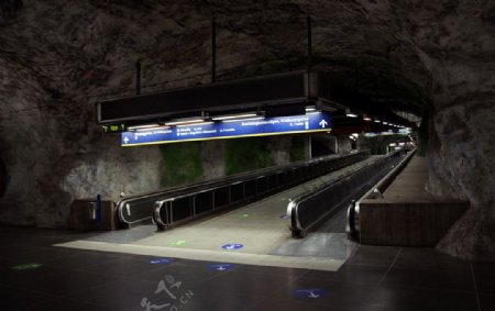 地铁站图片