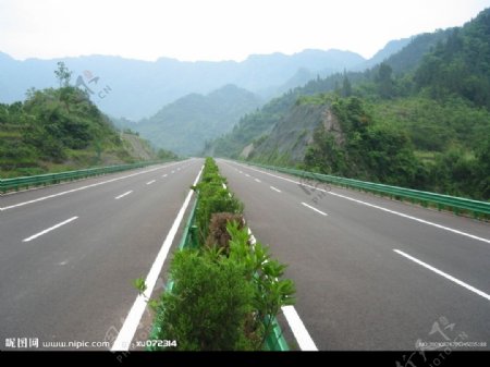 湖北沪蓉西高速公路图片