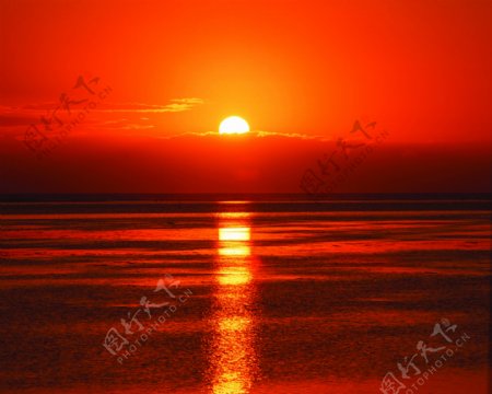风景夕阳映红天图片