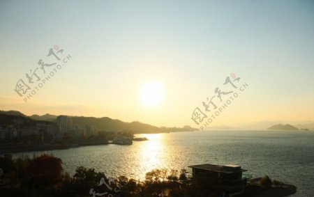 黄昏千岛湖图片