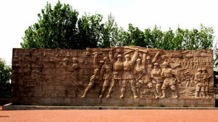 平津战役纪念馆雕塑图片