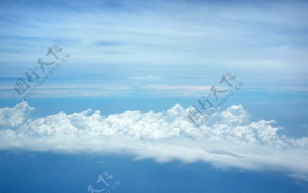 云朵天空图片