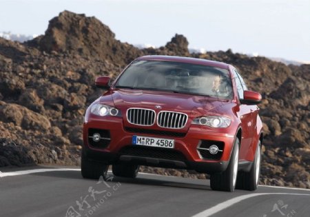 BMWX6汽车红色实图图片