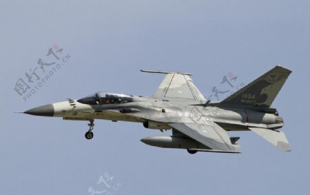 台湾IDF战斗机图片