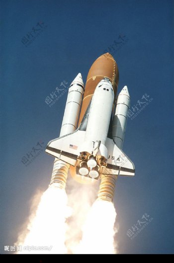 运输火箭图片