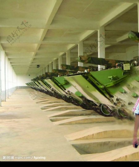 坦克阵列图片