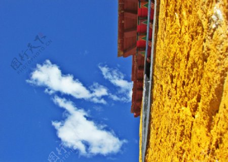 彩色的房西藏图片