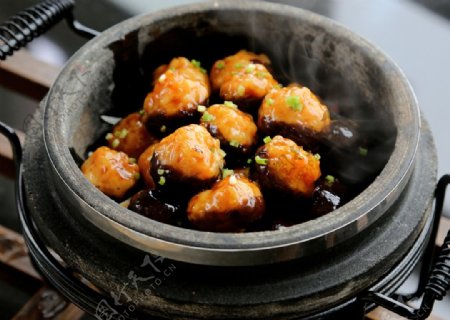 石锅香菇图片