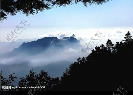 神秘天竺山全景图片