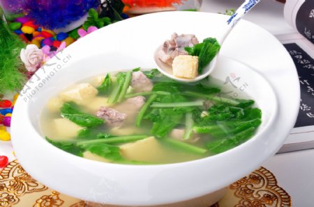 冻豆腐小白菜炖排骨图片