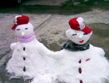 雪人可爱的雪人两个雪人图片